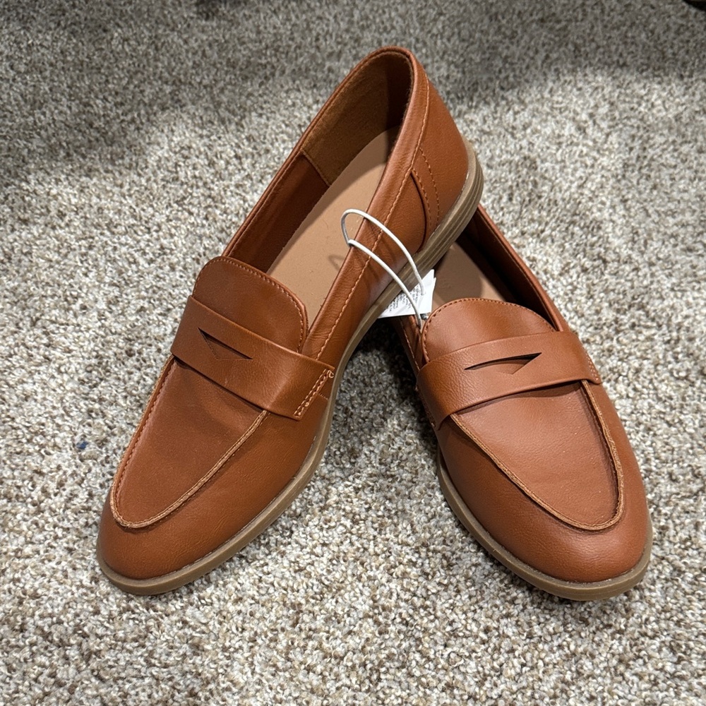 Old Navy Brown Women's Flats
